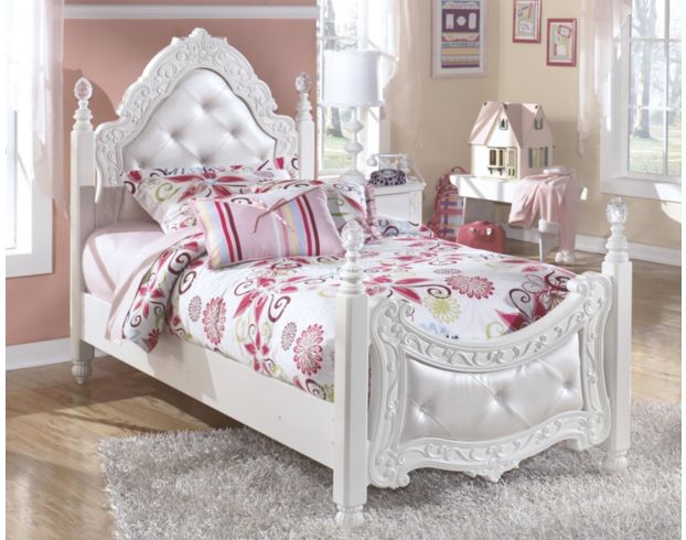 Ashley Exquisite Twin Poster Bed large image number 2