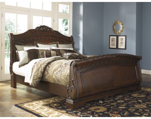 Ashley North Shore Queen Sleigh Bed large image number 2