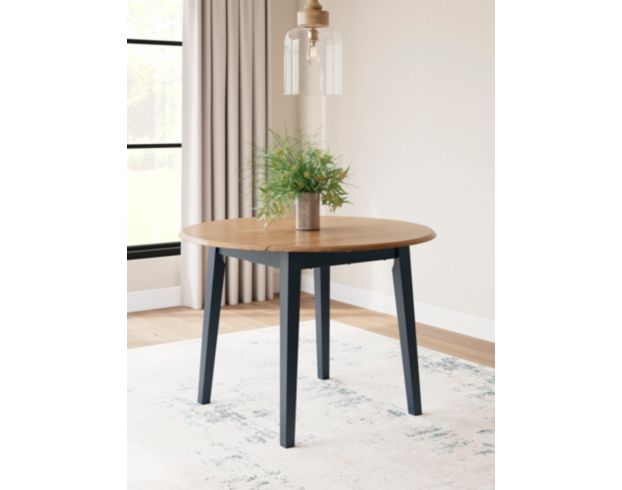 Ashley Furniture Industries In Gesthaven Natural/Blue Drop-Leaf Round Table large image number 6