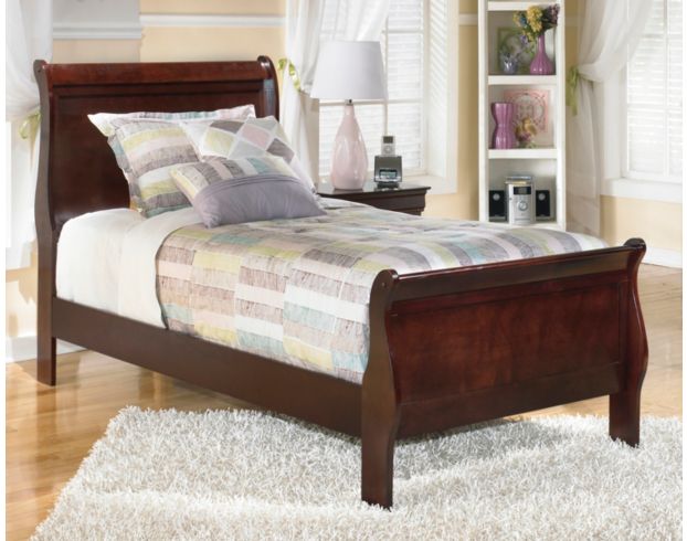 Ashley Alisdair Twin Bed large image number 2