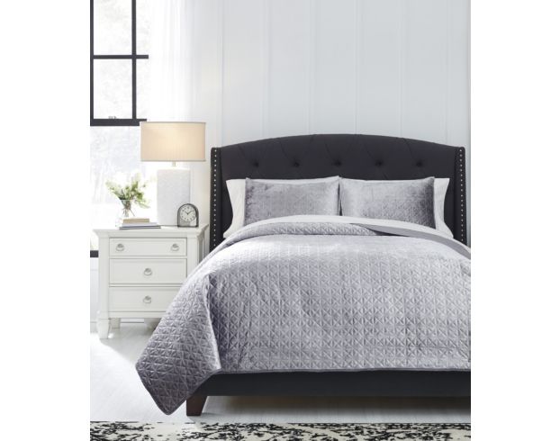 Ashley Maryam 3-Piece Queen Coverlet Set large image number 1
