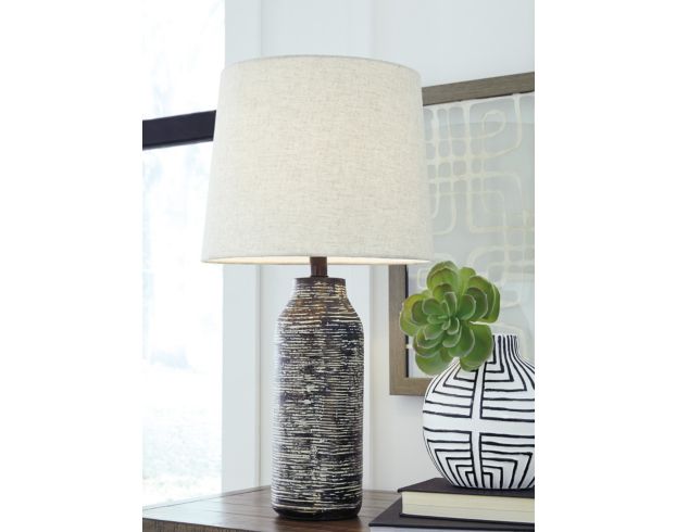 Ashley Mahima Table Lamp Set of 2 large image number 2