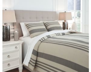 Ashley Schukei 3-Piece King Comforter Set