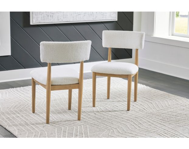 Ashley Sawdyn 5-Piece Dining Set large image number 5