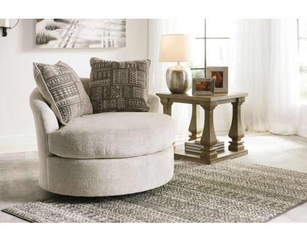 Soletren Swivel Chair - Stone
