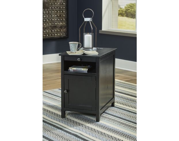 Ashley Treytown Black Chairside Table large image number 6