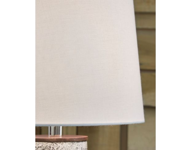 Ashley Chaston Table Lamp (Set of 2) large image number 2