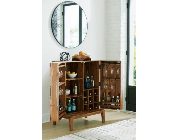 Ashley Dressonni Bar Cabinet large image number 3