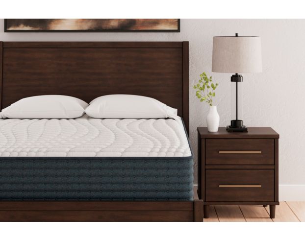 Ashley Hybrid 1200 Queen Mattress large image number 3