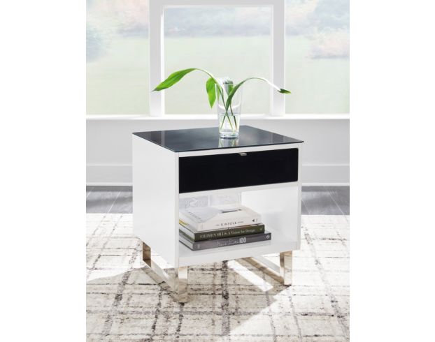 Ashley Furniture Industries In Gardoni End Table large image number 5