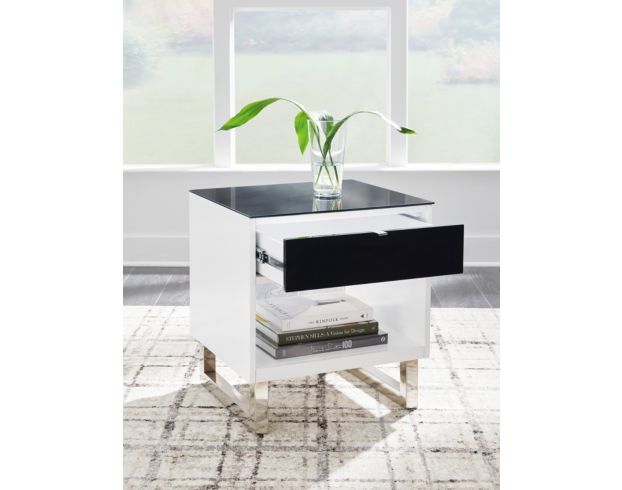 Ashley Furniture Industries In Gardoni End Table large image number 6