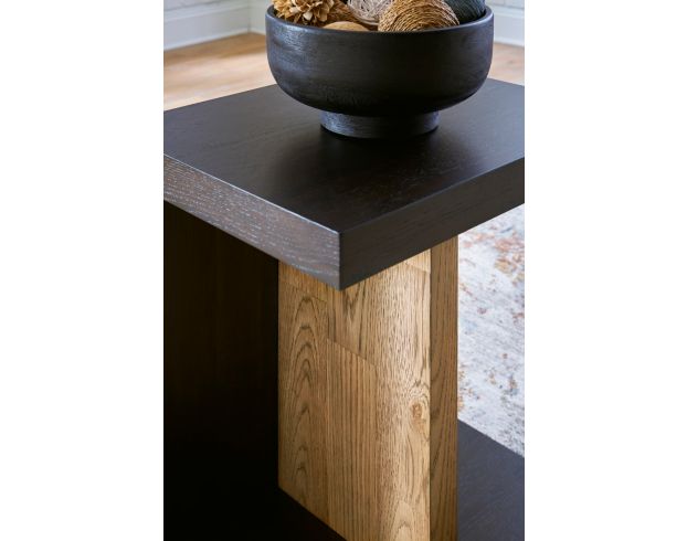 Ashley KOKOMORE END TABLE large image number 5