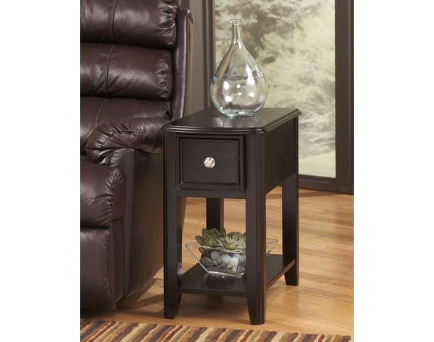 Ashley furniture chairside table hot sale