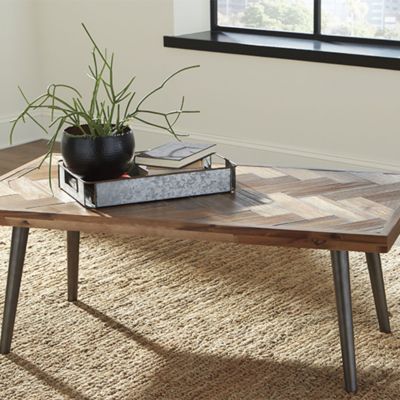 Mesa de centro o otomana de cóctel