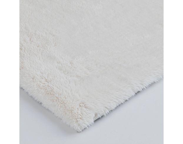 Central Oriental Belgian White Faux Fur 7.6 X 9.6 Rug large image number 3