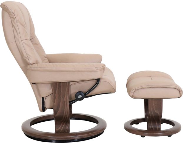 Ekornes Mayfair 100% Leather Medium Chair & Ottoman large image number 3