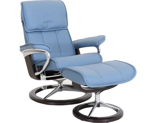 Ekornes Admiral 100% Leather Medium Chair large image number 2