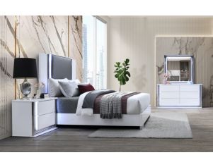 Global Ylime Smooth White 4-Piece King Bedroom Set