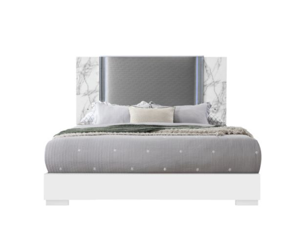 Global Furniture Ylime White Marble King Bed with LED