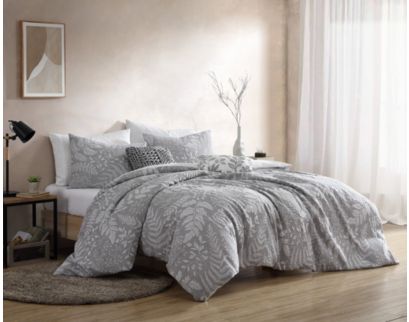 Hallmart Collectibles Impress Gray/Ivory 5-Piece Queen Comforter Set