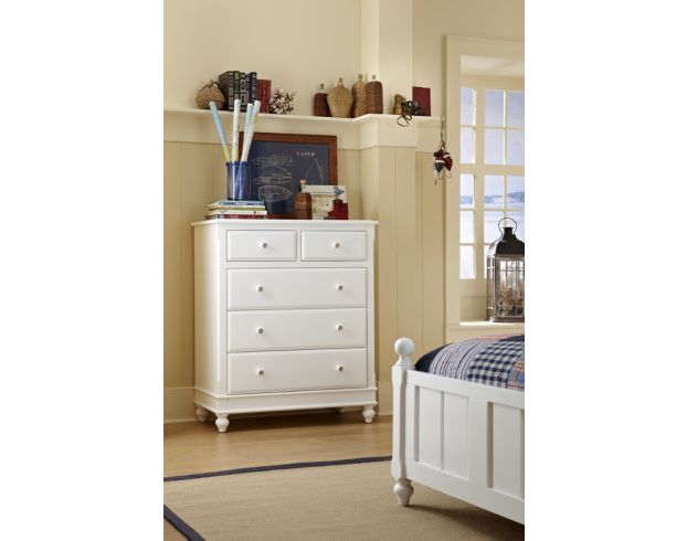 Hillsdale Furniture Lake House White Chest large image number 2