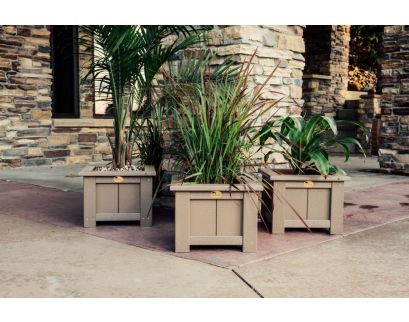 Amish Outdoors Luxcraft Antique Mahogany/Black 15-Inch Square Planter