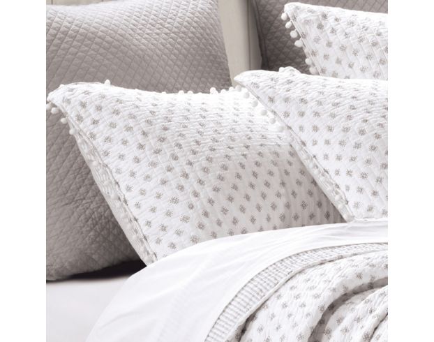 Levtex Astoria White 3-Piece King Quilt Set large image number 3