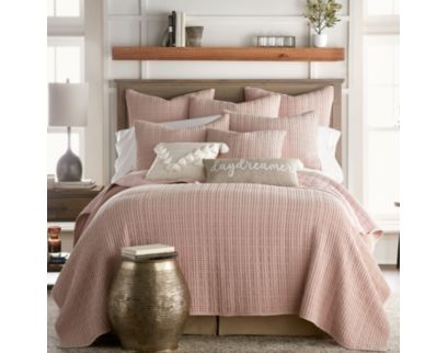 Levtex Mills Blush 3-Piece Full/Queen Quilt Set