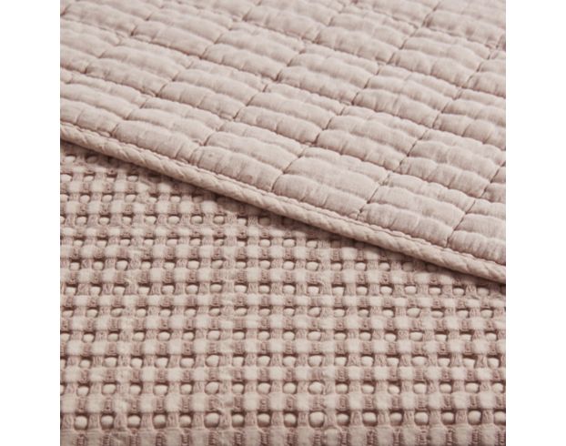 Levtex Mills Blush 3-Piece Full/Queen Quilt Set large image number 2