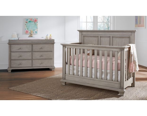 M Design Village Kenilworth Convertible Crib large image number 2