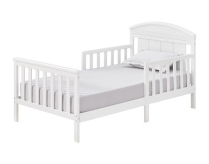 M Design Village Baldwin Toddler Bed