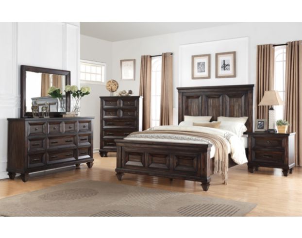 New Classic Sevilla Queen Bed large image number 3