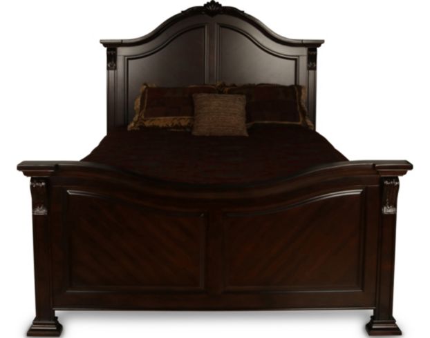 New Classic Emilie Queen Bed large