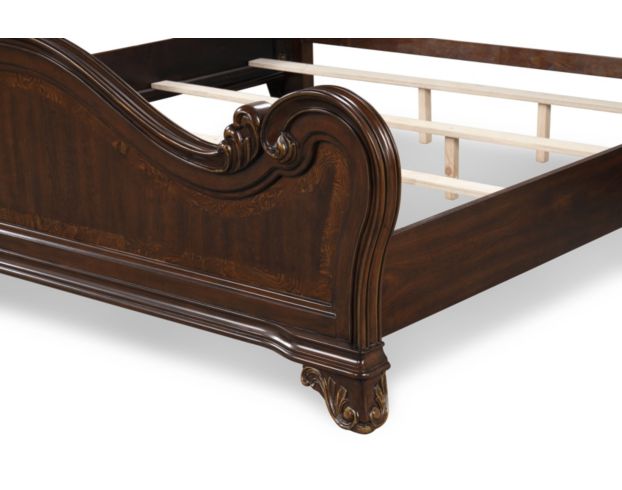 New Classic Montecito Queen Bed large image number 5