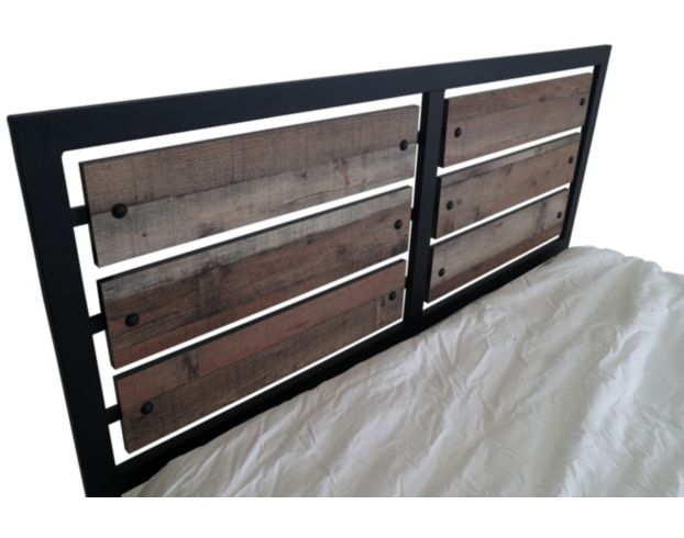 New Classic Elk River Queen Bed large image number 4