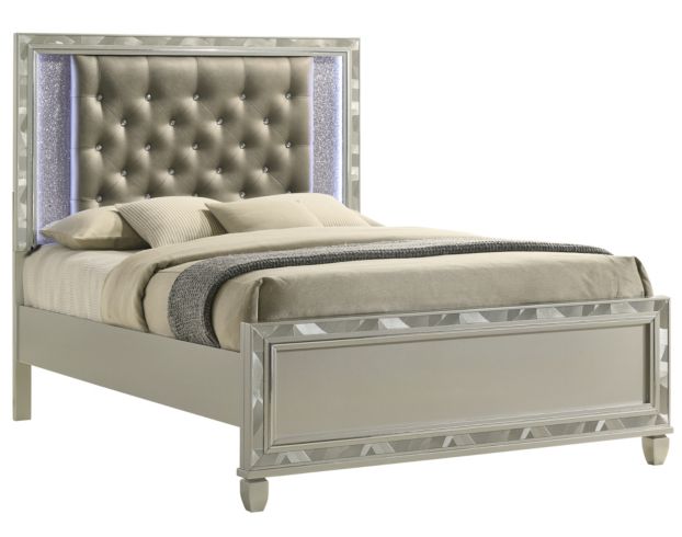 New Classic Radiance Silver 4-Piece King Bedroom Set large image number 3