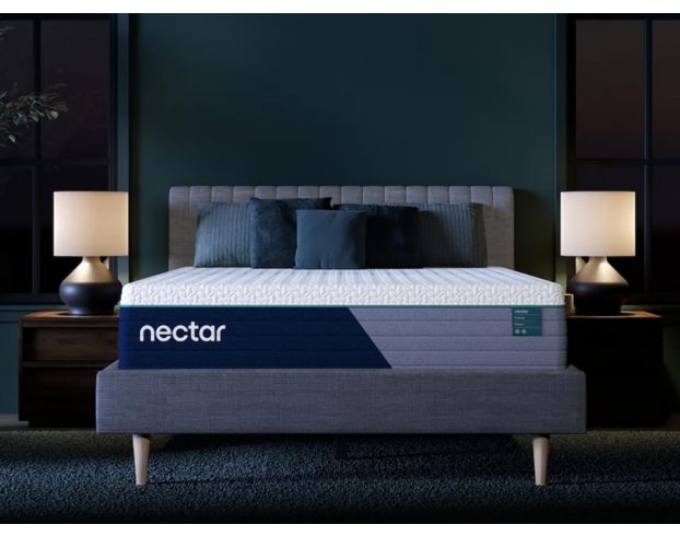 Nectar Premier Hybrid 5.1 Twin Mattress large image number 4