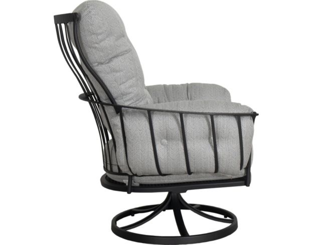 O W Lee Company Monterra Swivel Rocker Lounge Chair large image number 3