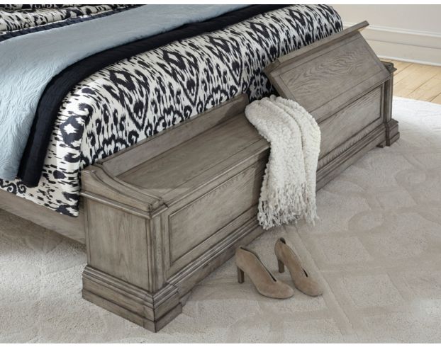 Pulaski storage deals bed bench