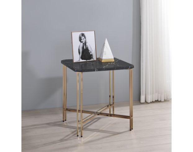 Steve Silver Daxton End Table large image number 2