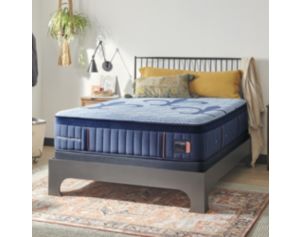 Stearns And Foster Lux Estate Soft Hybrid King Mattress