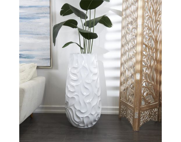 Uma 37" White Resin Wave Vase large image number 4